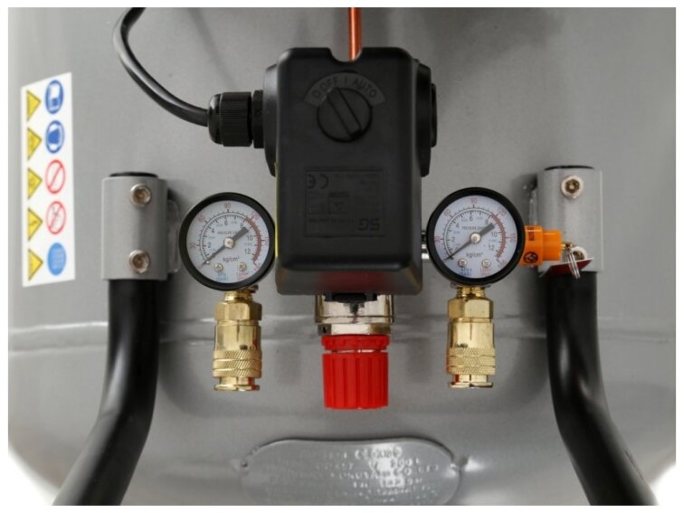 TAGRED TA307B, Olejový kompresor 150l, 3 písty, 400V