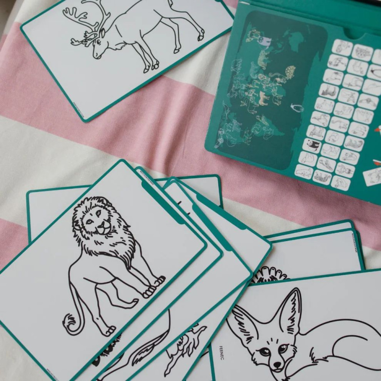 Detailní pohled šablonu zvířátka na kreslicím tabletu Kidywolf.
