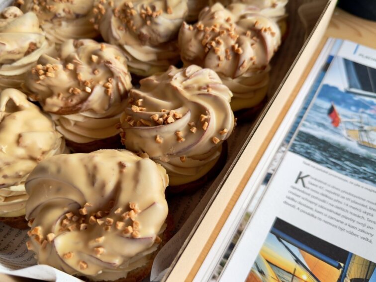 VĚTRNÍK SE SLANÝM KARAMELEM