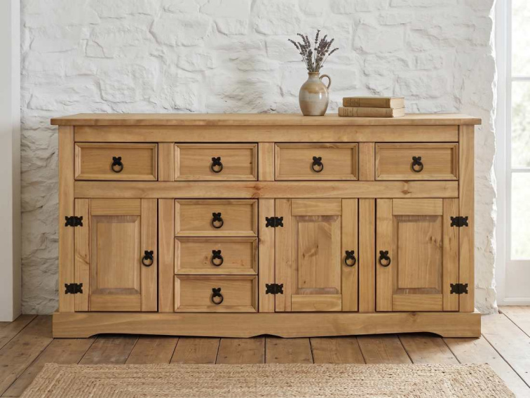 Komoda Cora - 3D7S masiv borovice