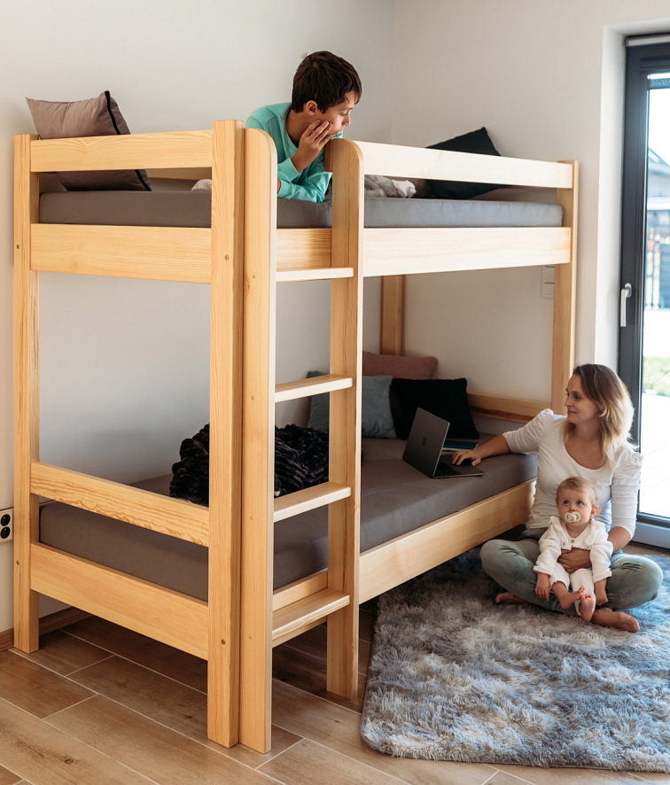 Patrová postel Max - borovice