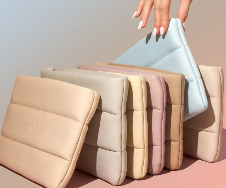 Rozdíl mezi AHA, BHA a PHA kyselinami: Co nejvíce pomáhá na pleť v zimě a jak na skinimalismus?