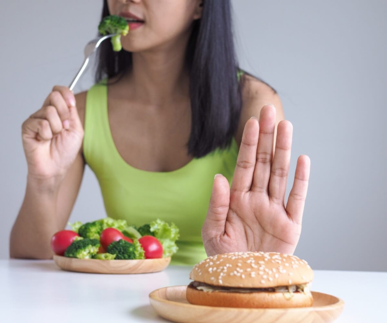 Jak fastfoody ovlivňují náladu, střeva a důležité hormony v těle?