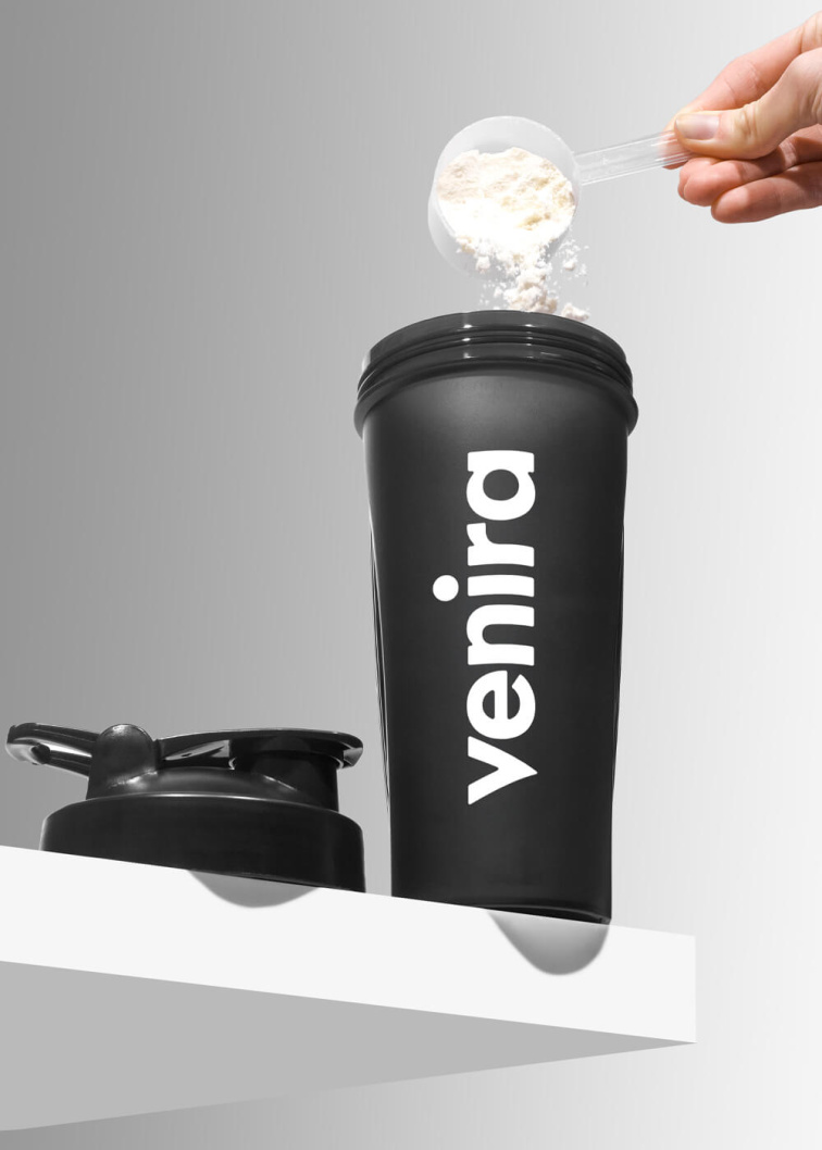 VENIRA shaker PRO s poutkem, černý