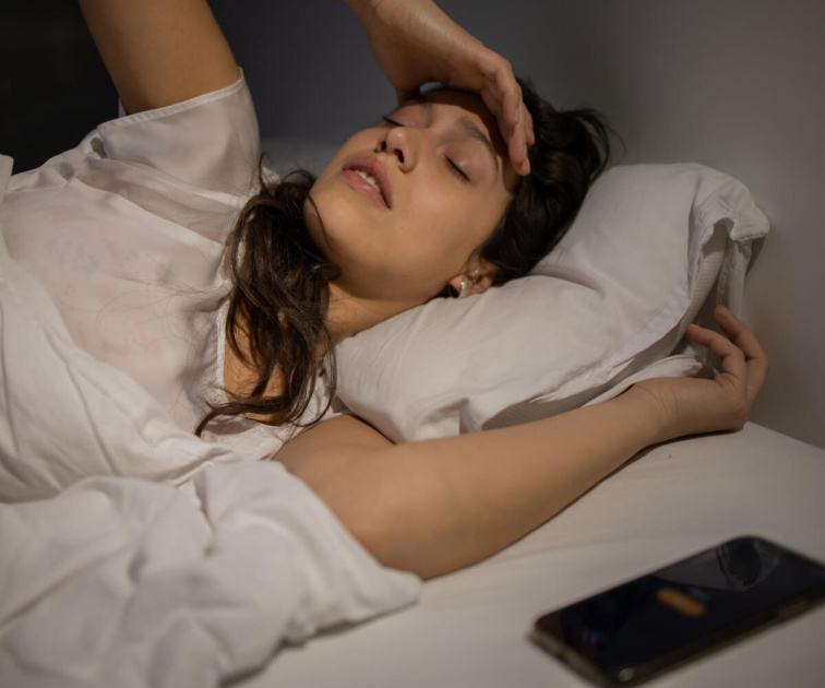 Proč se budím ve 3 ráno? Aneb když nejde spát: Příčiny a řešení