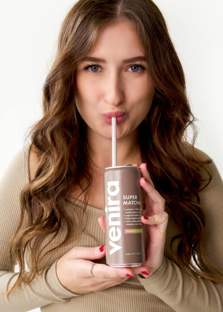 VENIRA super matcha drink