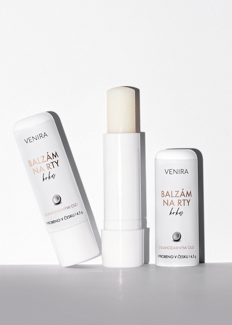 VENIRA balzám na rty