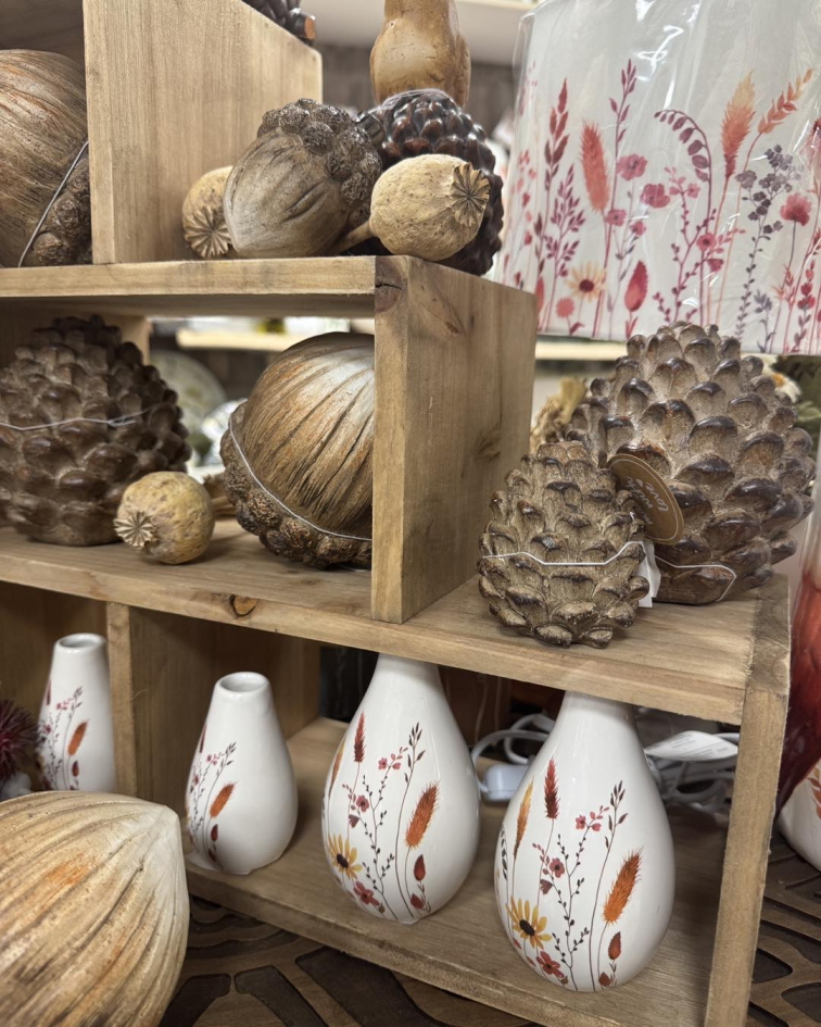 Ako pripraviť domov na jeseň bez veľkých zmien? Tipy na jesenné dekorácie z prírodnín a dreva