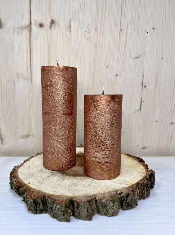 Jesenné dekorácie v spojení so svetlom, ktoré robí atmosféru