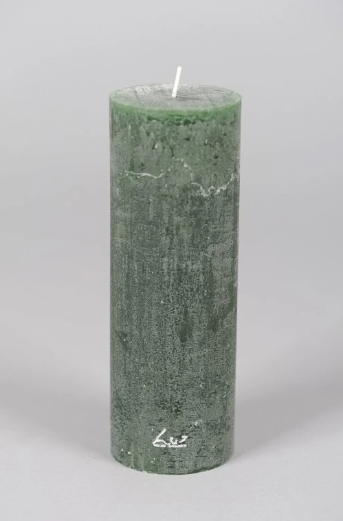 Jesenné dekorácie v spojení so svetlom, ktoré robí atmosféru