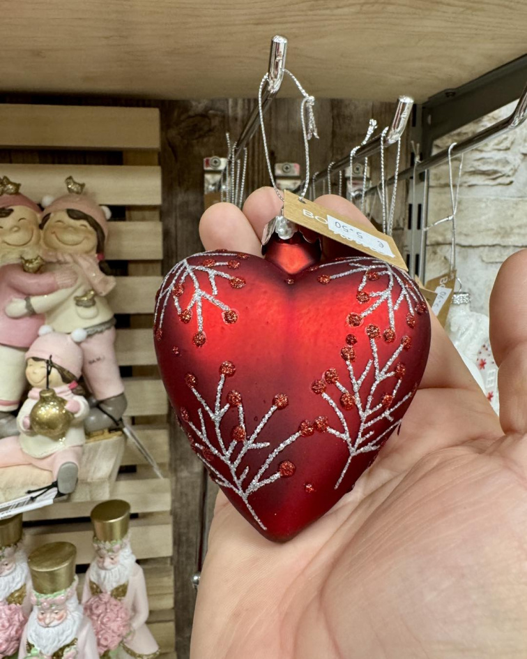 Trendy pre Vianoce 2025. Aké farby, motívy a štýly budú kraľovať tohtoročným sviatkom?