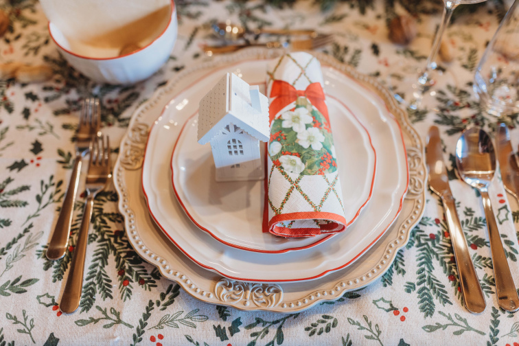 Najkrajšie inšpirácie a tipy pre vianočné stolovanie 