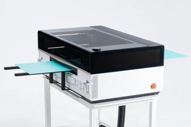 xTool Intelligent Conveyor Feeder - Chytrý podavač na dopravníku pro P3