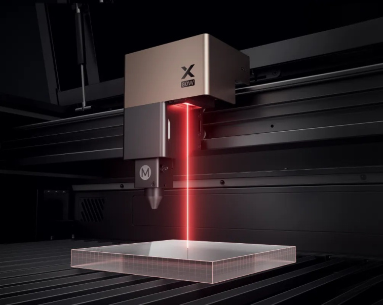 xTool P3 CO2 - Laserová gravírka 80W - Versatile bundle