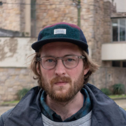 Adam Štěch představuje svůj nový knižní projekt Modernist Travel Guide
