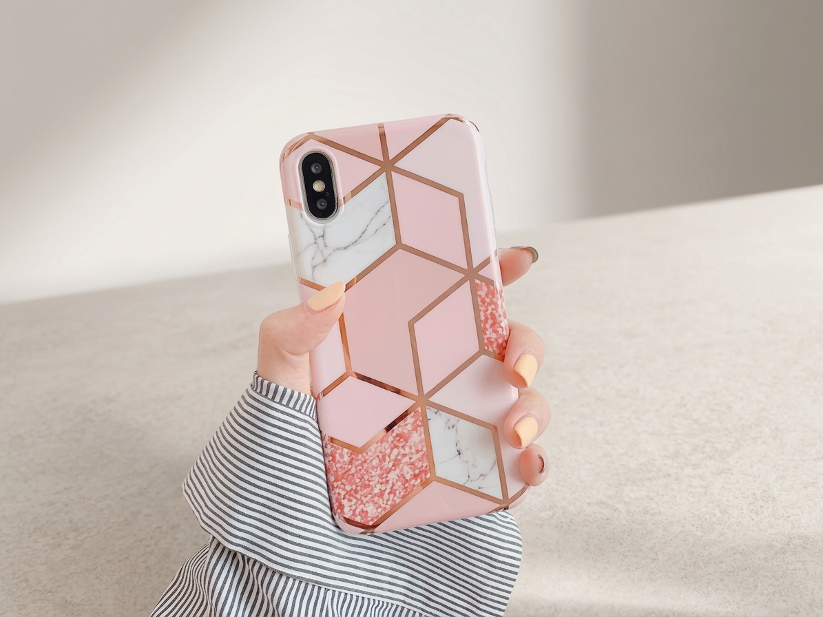 Ochranný kryt pro iPhone XS / X - Geometric Pink