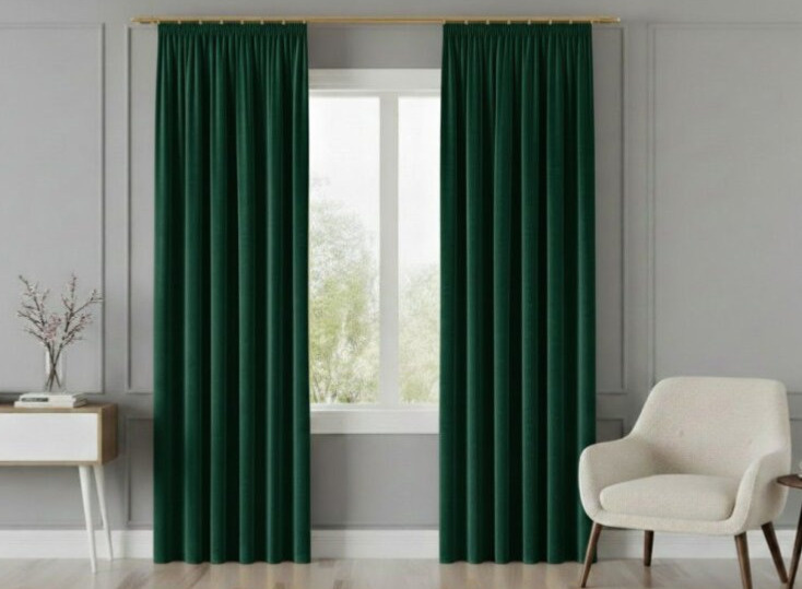 Dekorační závěs s řasící páskou VALMONT 140 cm x 250 nebo 260 cm color 012 smaragdová (cena za 1 kus) MyBestHome