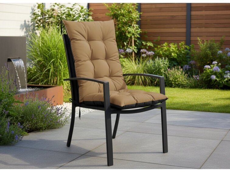 Zahradní prošívaný podsedák na židli s opěrkou 50x50x80 cm CALLUM color 44 cappuccino Mybesthome