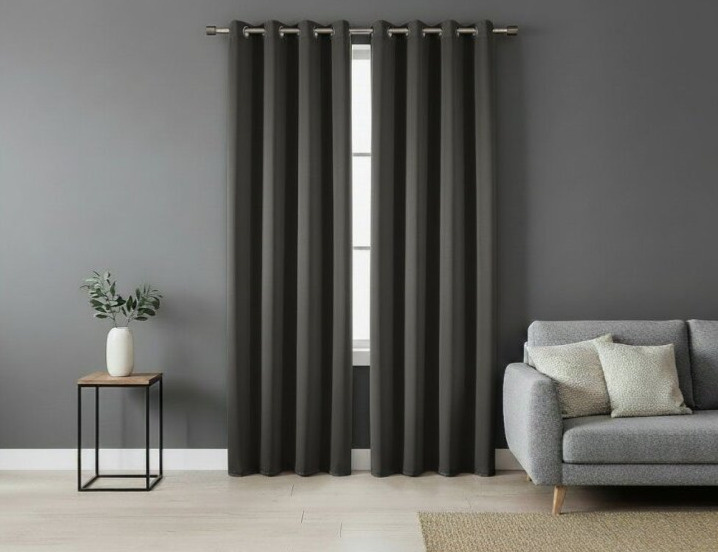 Zatemňovací závěs s kroužky "BLACKOUT" SIERRA 135x250 cm grafitová (cena za 1 kus) MyBestHome