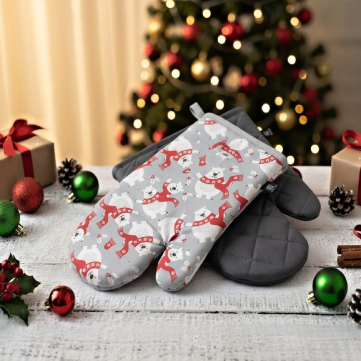 Vánoční kuchyňské rukavice SMILING XMAS šedá 18x30 cm – 2 ks