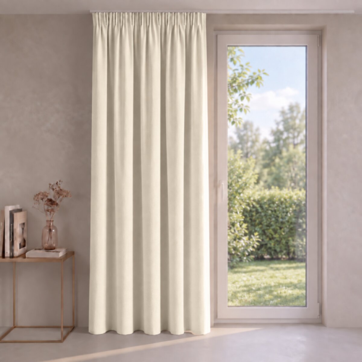 Dekorační VELVET závěs s řasící páskou ESTER 140x270 cm krémová (cena za 1 kus) MyBestHome