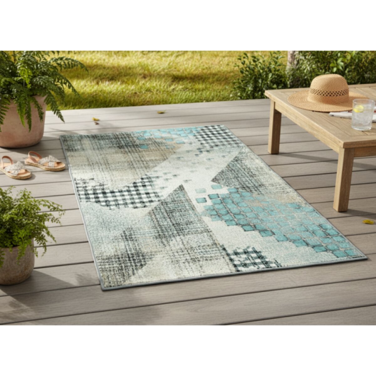 Venkovní vzorovaný běhoun PATCHWORK šedá 80x150 cm Multidecor