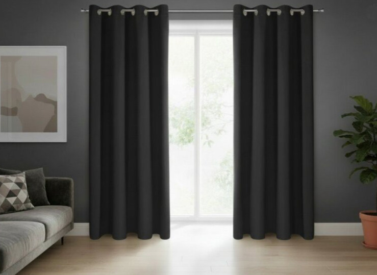 Dekorační závěs s kroužky "BLACKOUT" zatemňovací SYDNEY 140x270 cm, černá, (cena za 1 kus) MyBestHome