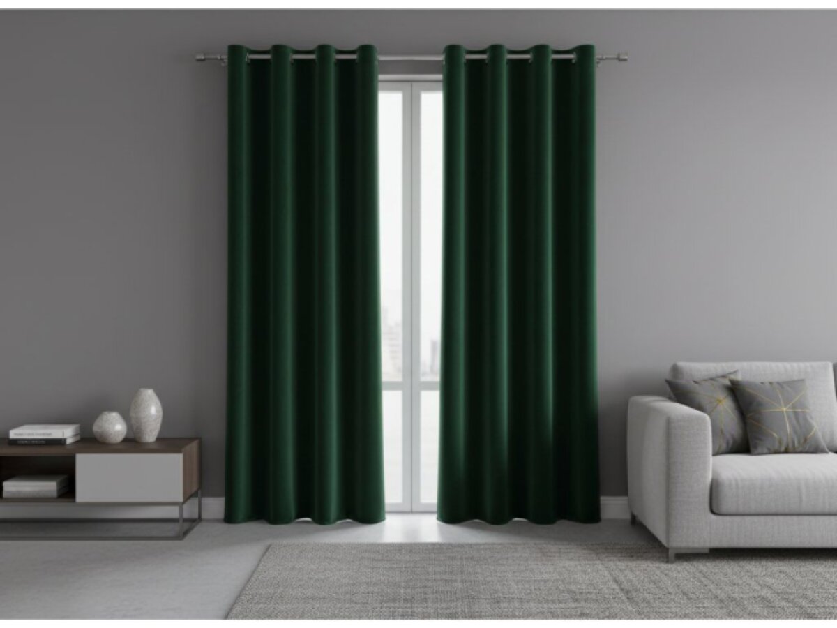 Dekorační velvet závěs s kroužky VALENTINO 010 zelená 140x250 cm (cena za 1 kus) MyBestHome