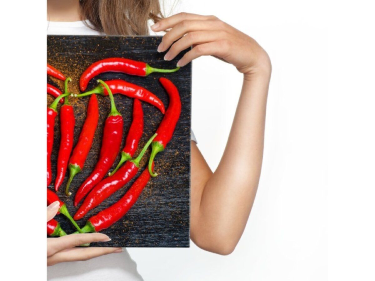 Moderní obraz na plátně do kuchyně Srdce Vyrobené Z Chilli