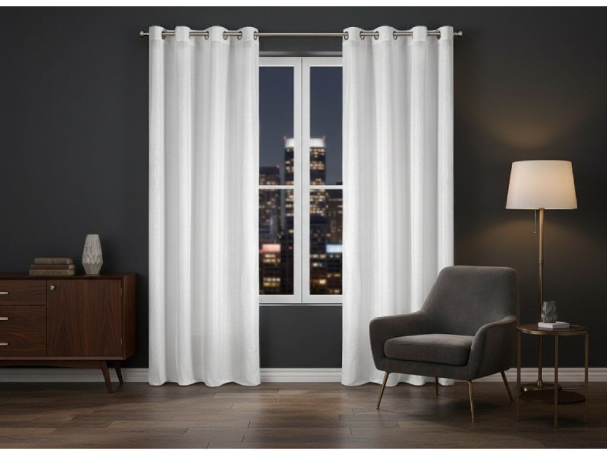 Dekorační dlouhá záclona s kroužky s leskem NORA bílá 140x250 cm (cena za 1 kus) MyBestHome