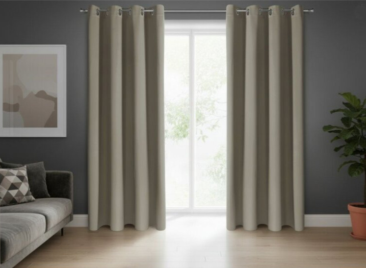 Dekorační závěs s kroužky "BLACKOUT" zatemňovací SYDNEY 140x270 cm, cappuccino, (cena za 1 kus) MyBestHome