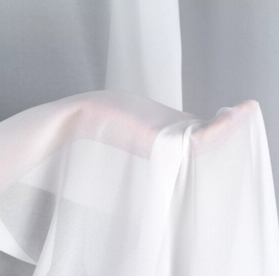 Dekorační dlouhá matná šifonová záclona s kroužky DERBY 300x250 cm bílá (cena za 1 kus) MyBestHome