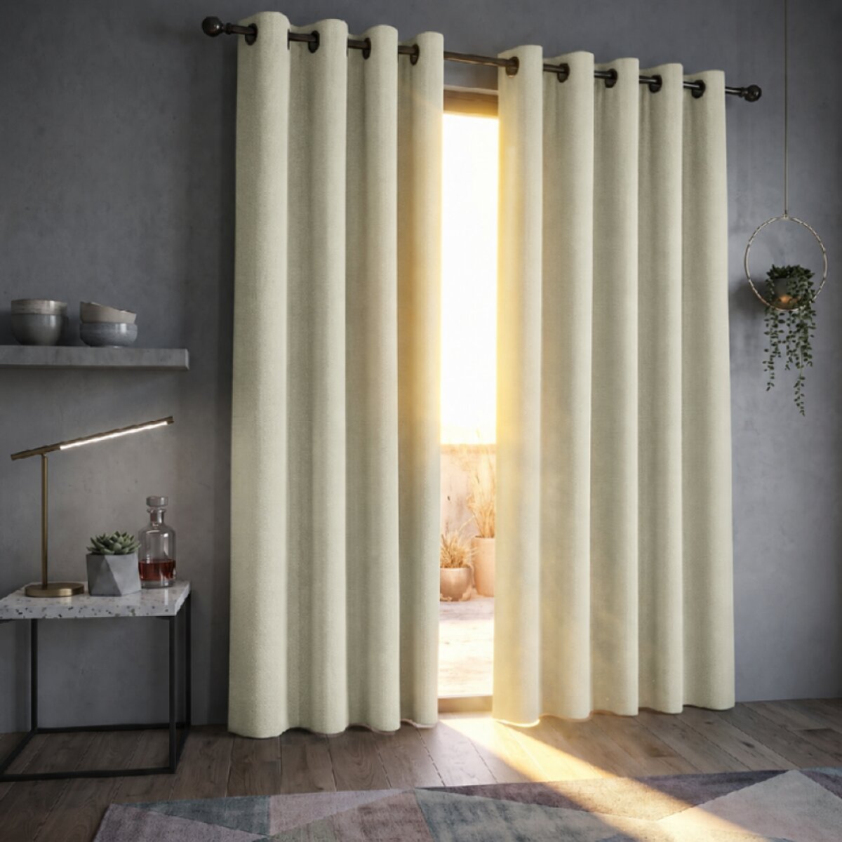 Termoizolační blackout závěs POLAIRE smetanová 140×260 cm na kroužky