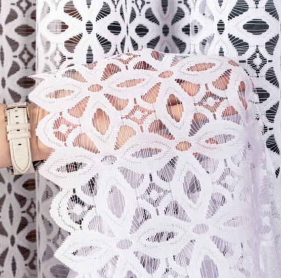 Dekorační žakárová záclona na žabky ADRIANNA LONG bílá 300x250 cm (cena za 1 kus dlouhé záclony) MyBestHome