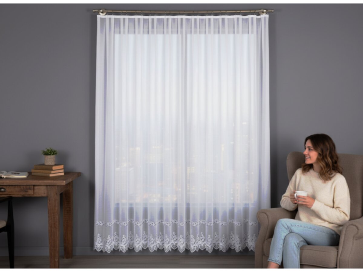 Dekorační žakárová záclona na žabky JAGODA LONG bílá 300x250 cm (cena za 1 kus dlouhé záclony) MyBestHome