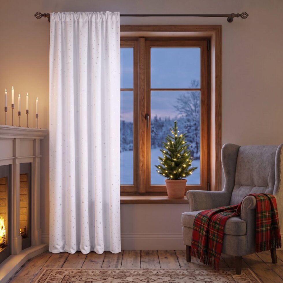 Vánoční dekorační závěs XMAS TIME bílý s kroužky stříbrné hvězdy 145x250 cm