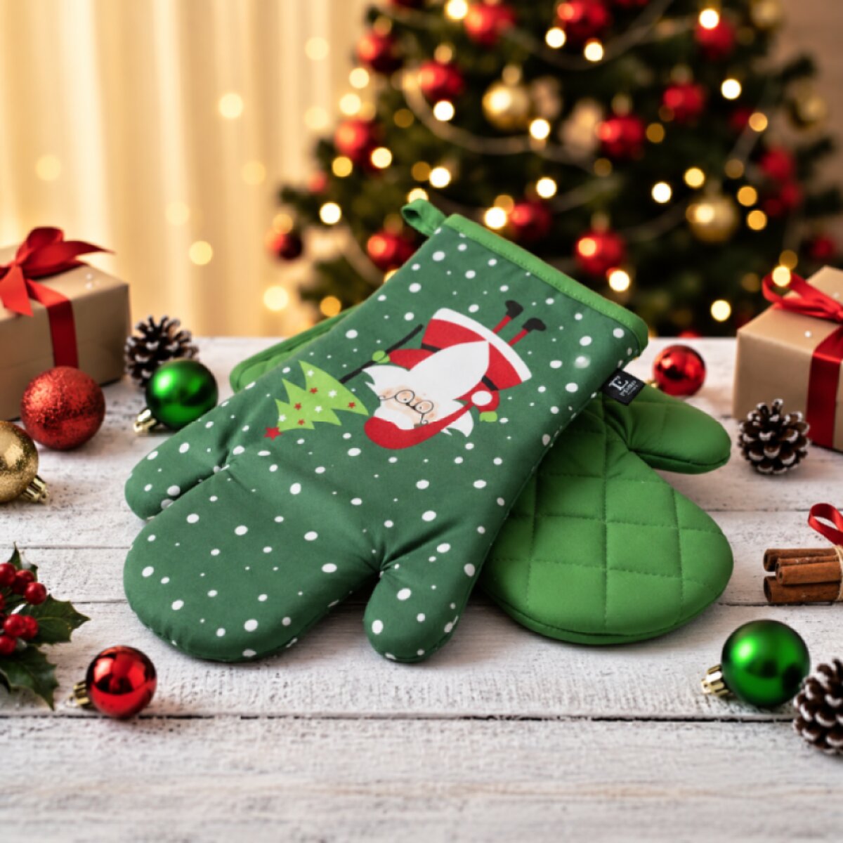 Vánoční kuchyňské rukavice chňapky COLOURFUL XMAS zelená 19x30 cm 100% bavlna