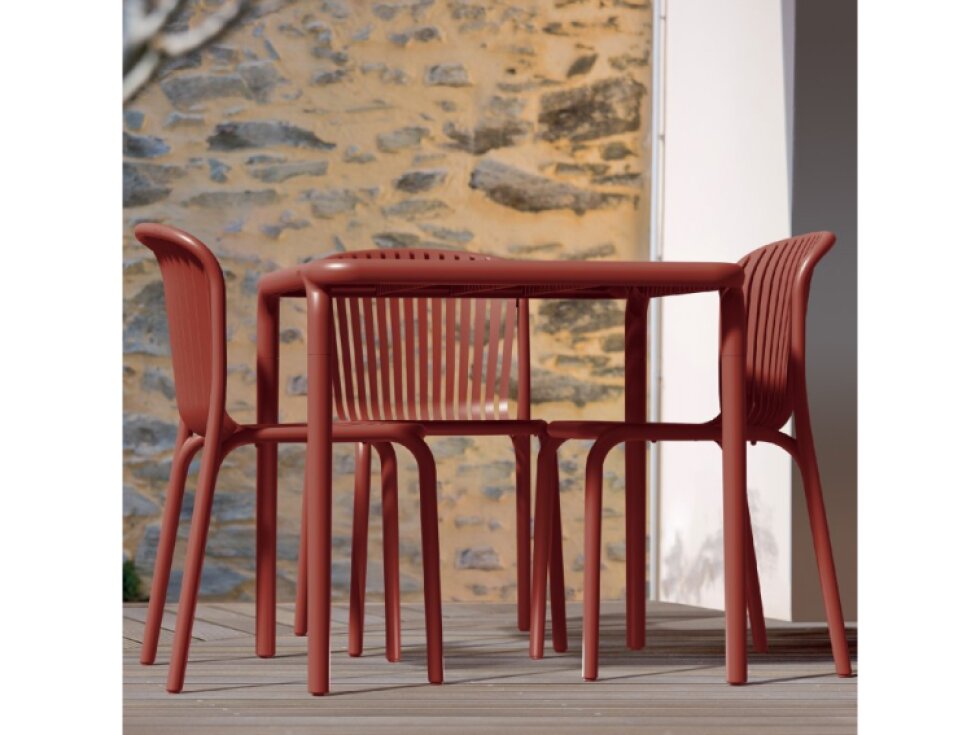 Plastová zahradní židle Brene Retro Red FERNE
