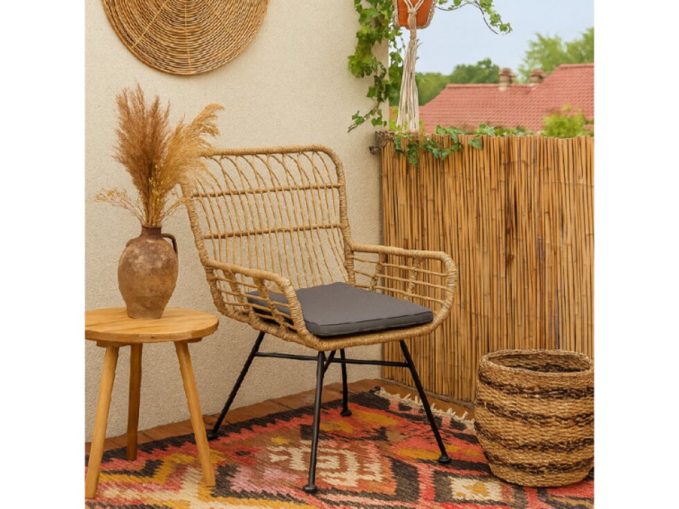 Zahradní křeslo Adele Beige s poduškou PATIO