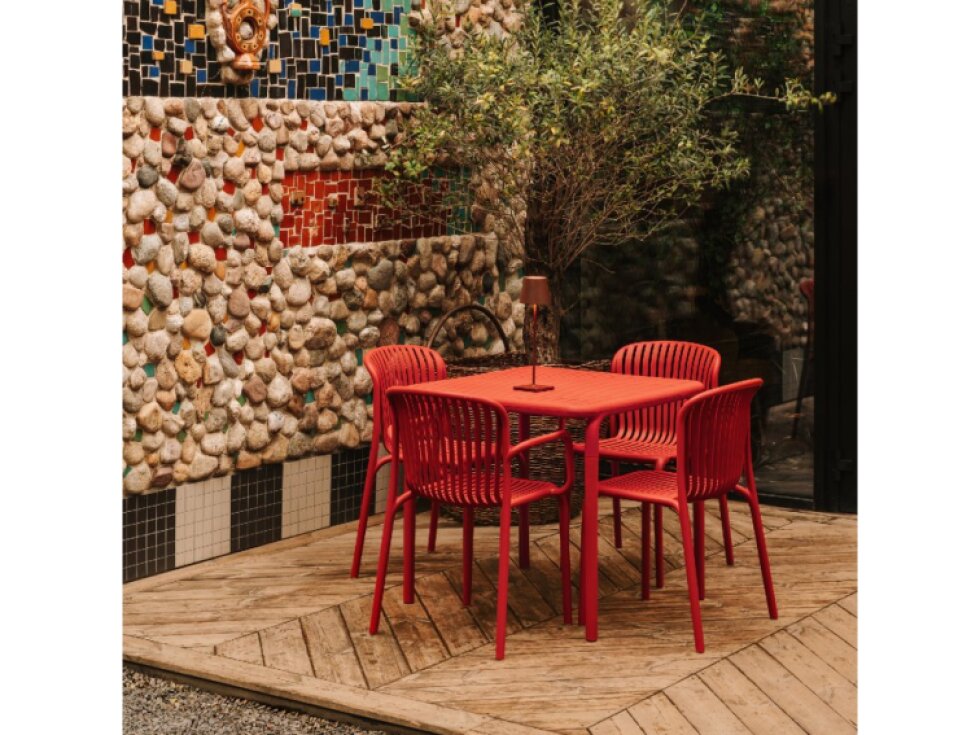 Plastová zahradní židle Brene Retro Red FERNE