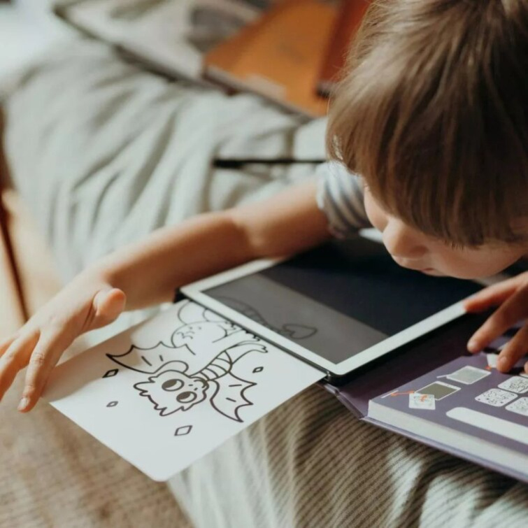 KIDYWOLF Kreslicí tablet Kidydraw mini Z pohádky do pohádky