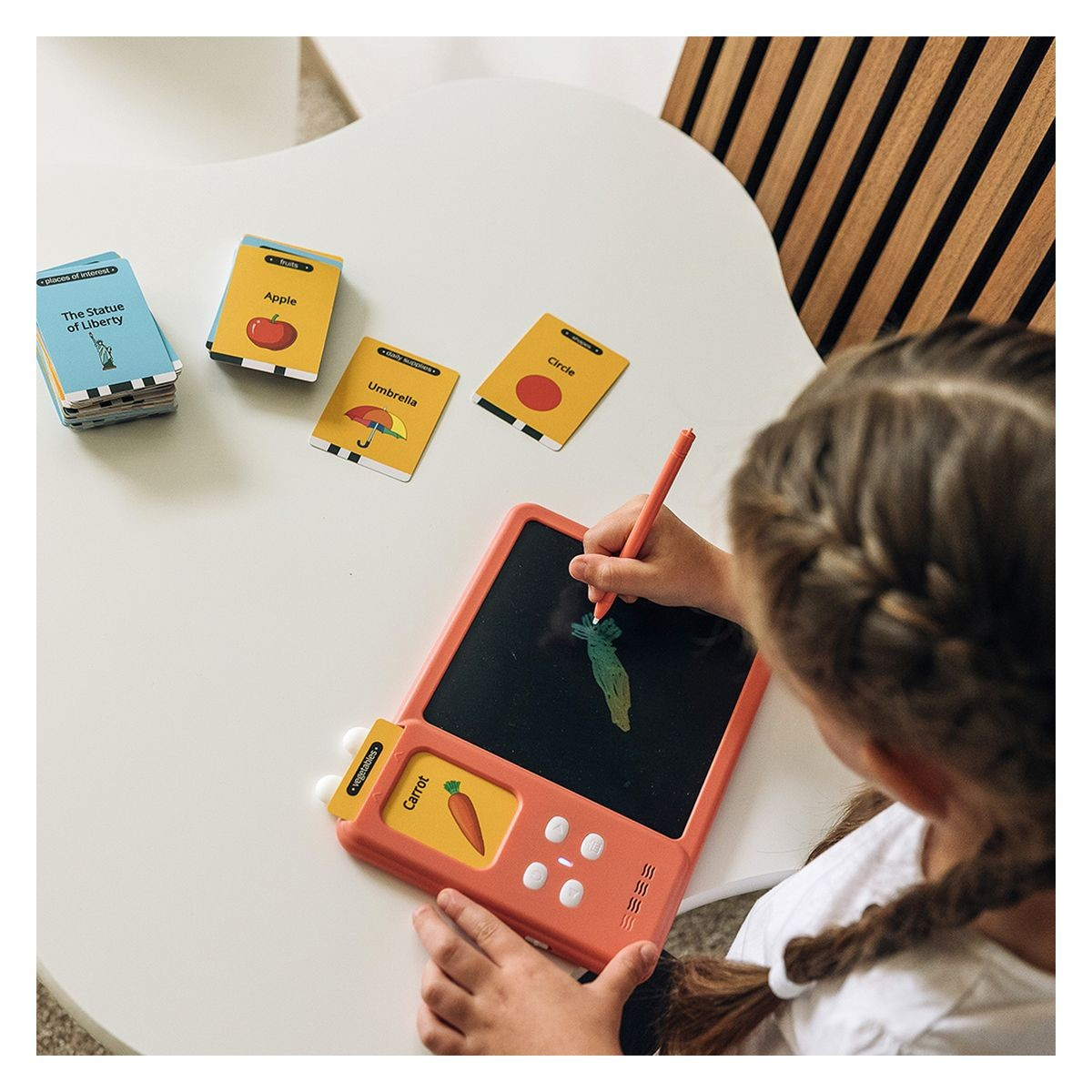FREEON Free2Play Interaktivní LCD tabulka 2v1 pro výuku angličtiny Kiddigit Blue
