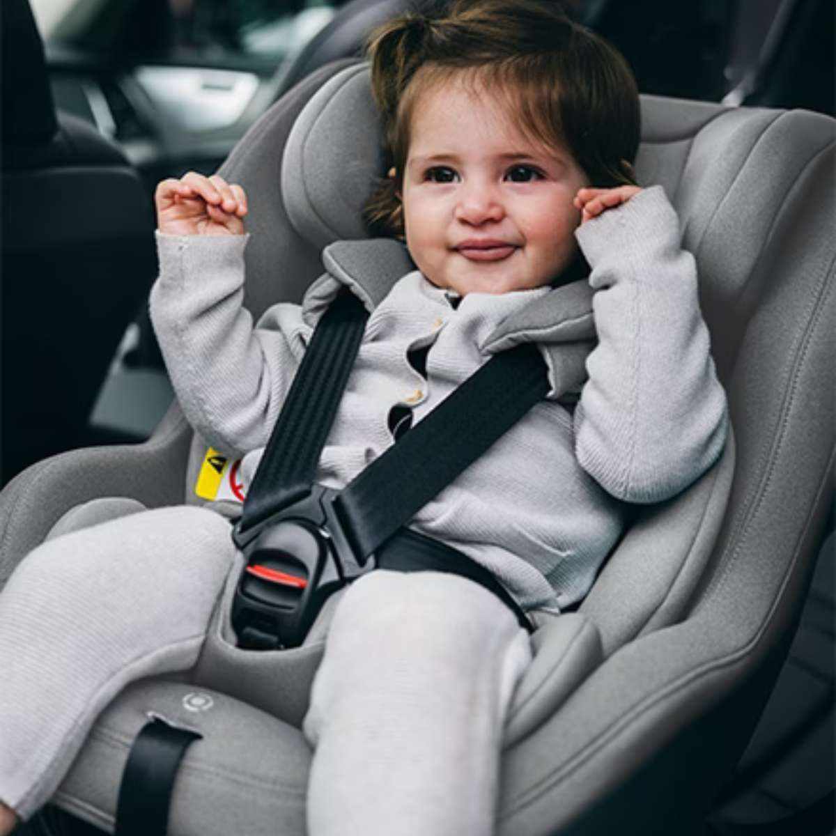 THULE Výhodný set Základna Alfi + Autosedačka Maple + Autosedačka Elm Light Grey + Sluneční clona