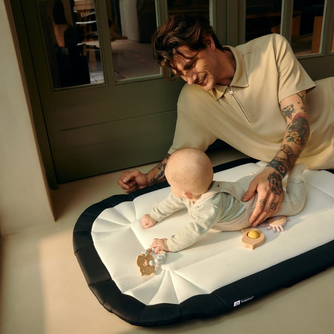 BUGABOO Fox5 Renew Kompletní kočárek + Novorozenecké lůžko Black/Desert Taupe Melange