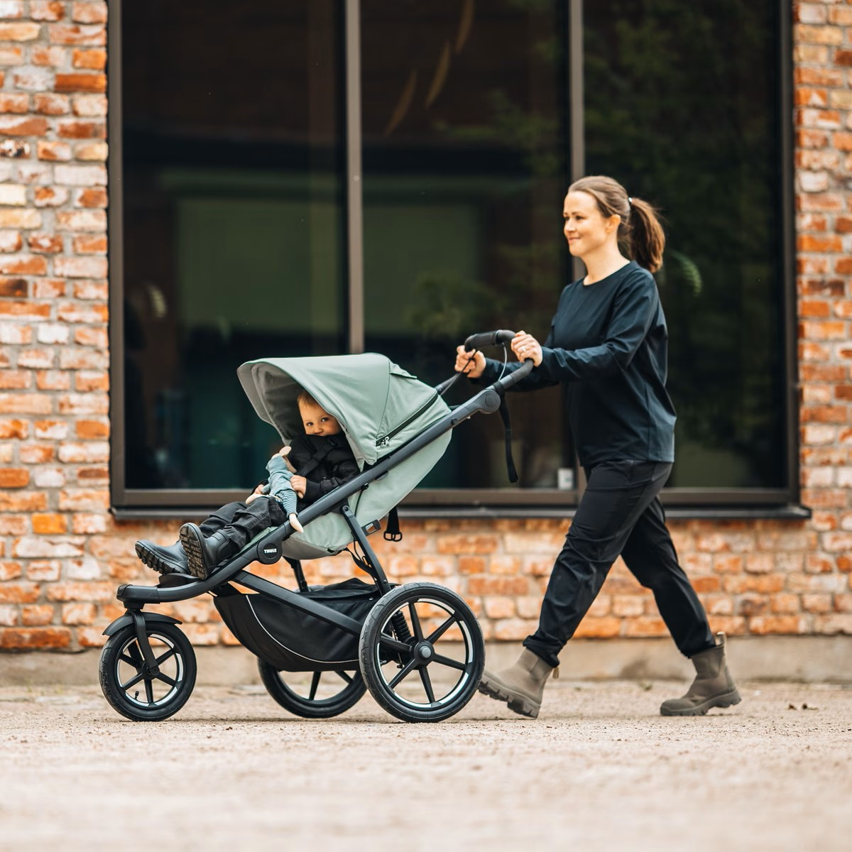 THULE Urban Glide 3 Sportovní kočárek s příslušenstvím D - Tinted Taupe