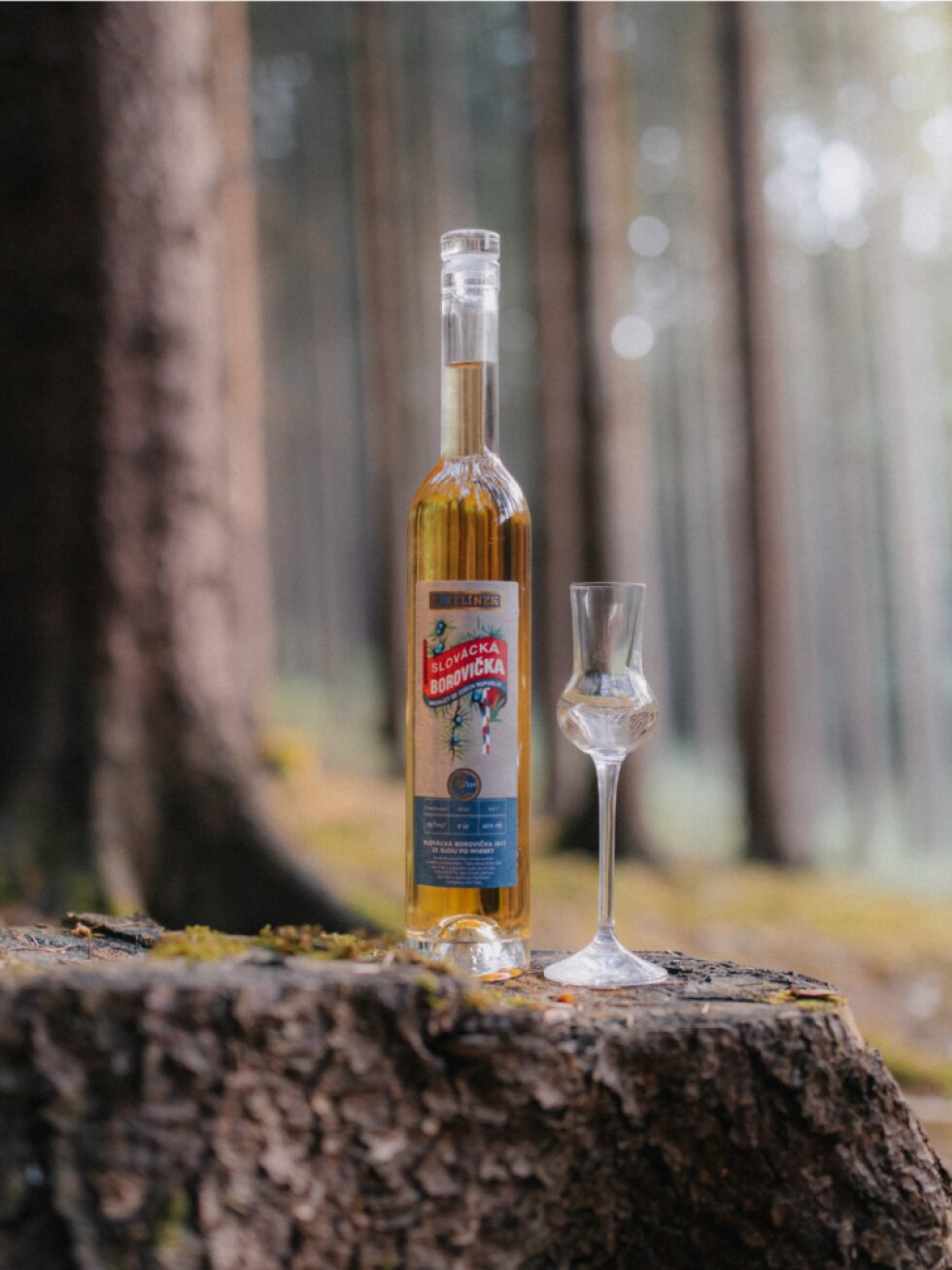 Slovácká borovička 2017 ze sudu po whisky GOLDCOCK 45% 0,5l
