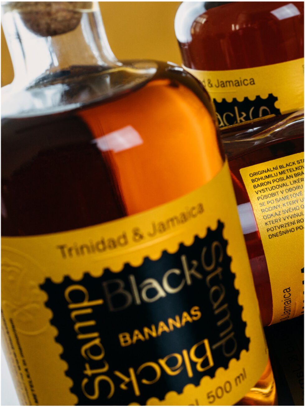 Black Stamp Bananas 34% 0,5l