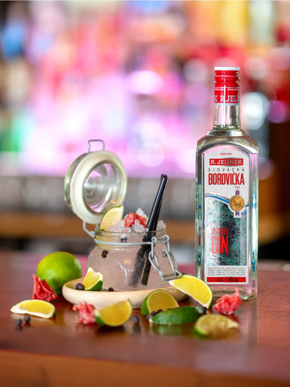 Slovácká borovička 45% 0,7l