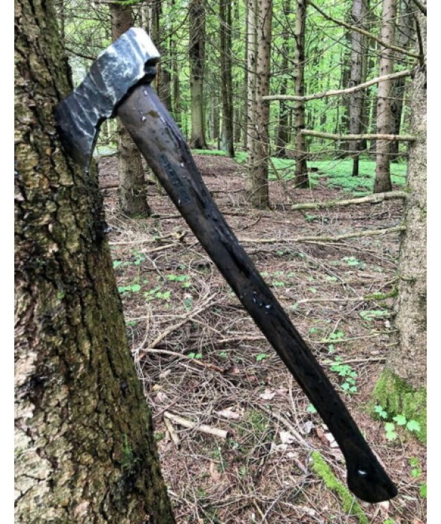 Outdoorová sekera DICTUM, Black Edition