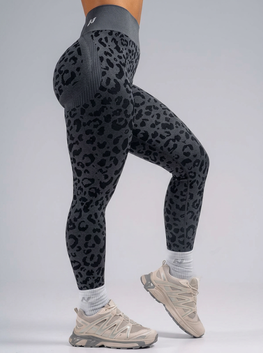 Bezešvé push-up legíny NEBBIA PRIMAL Black Leopard 849